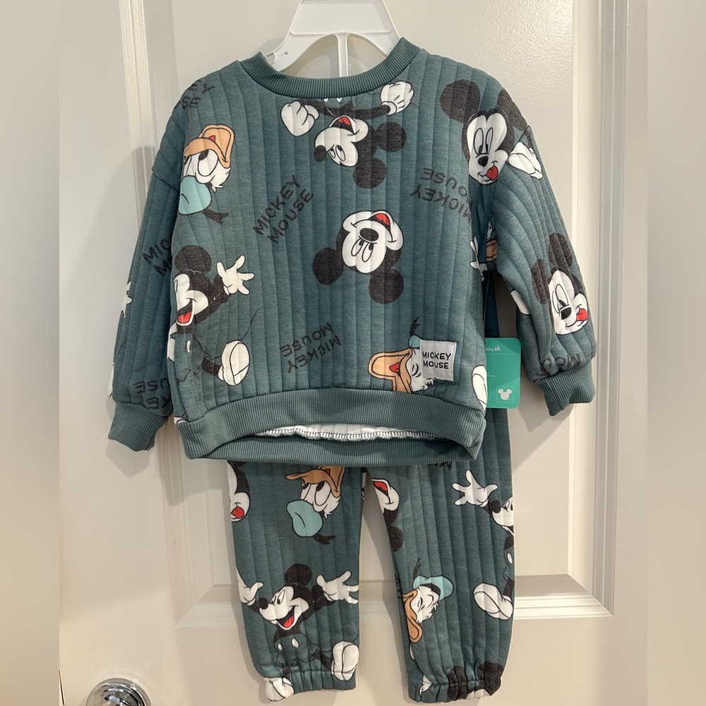 NWT Disney ribbed sweater set